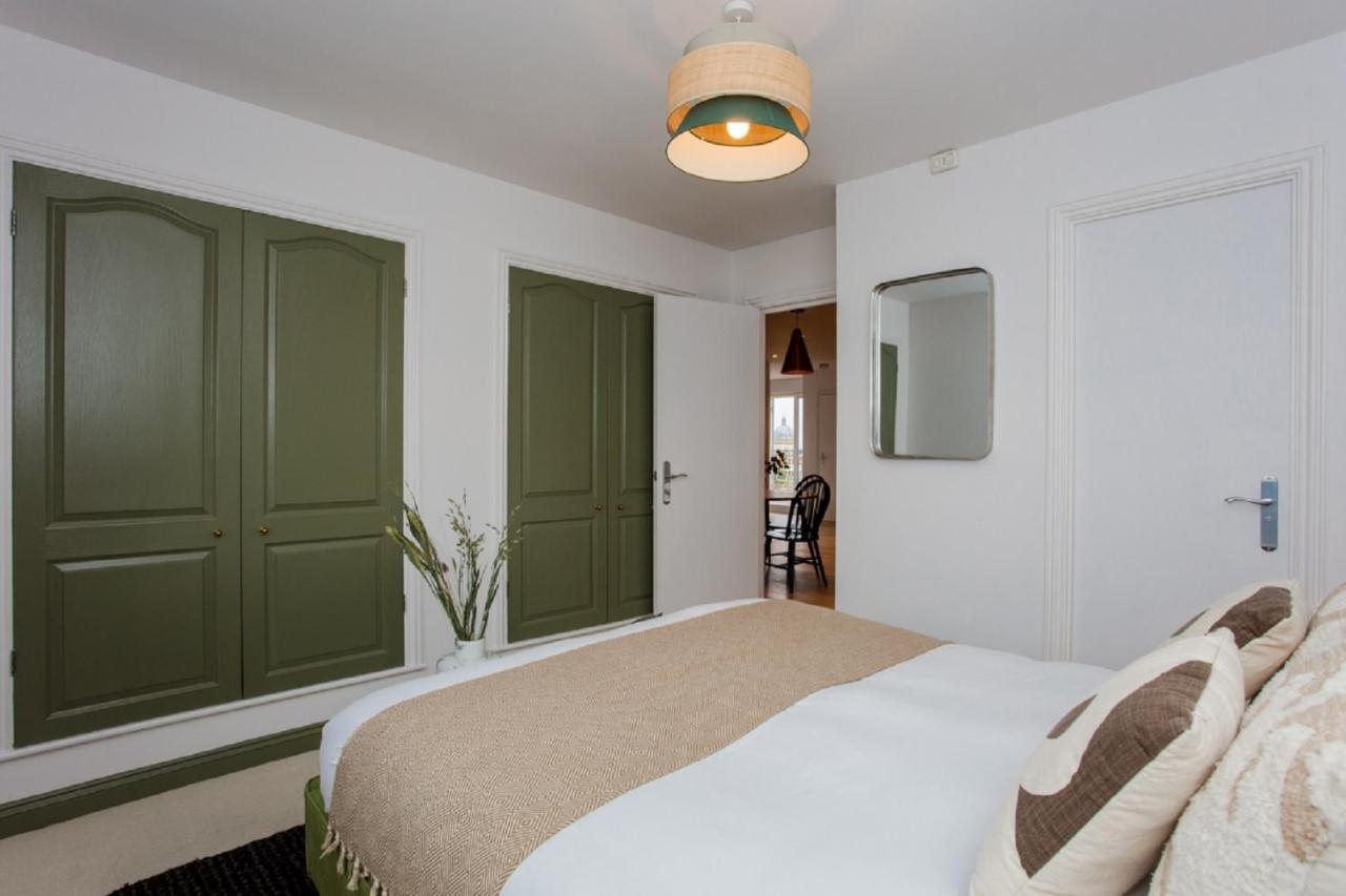 The Sparkford Gardens - Lovely 2Bdr With Balcony London Kültér fotó